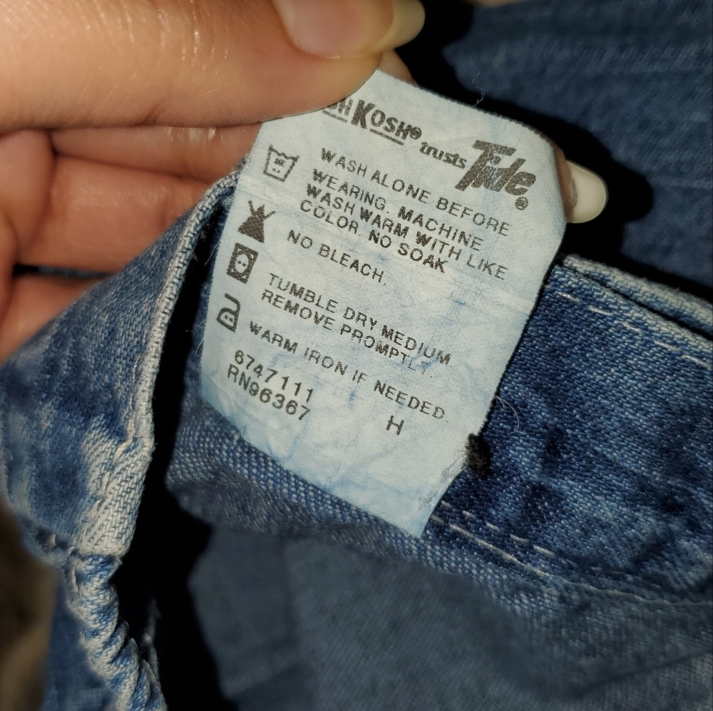5 for $25 | Vintage OshKosh Medium Wash Denim Skort - Picture 6 of 15